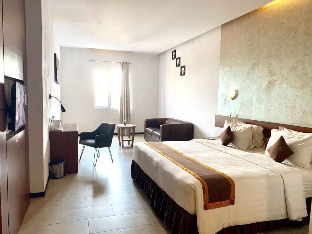 Xtra Hotel Bengkulu Extérieur photo
