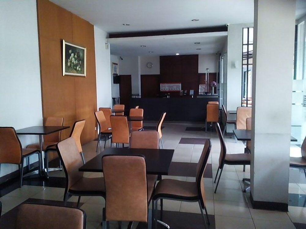 Xtra Hotel Bengkulu Extérieur photo