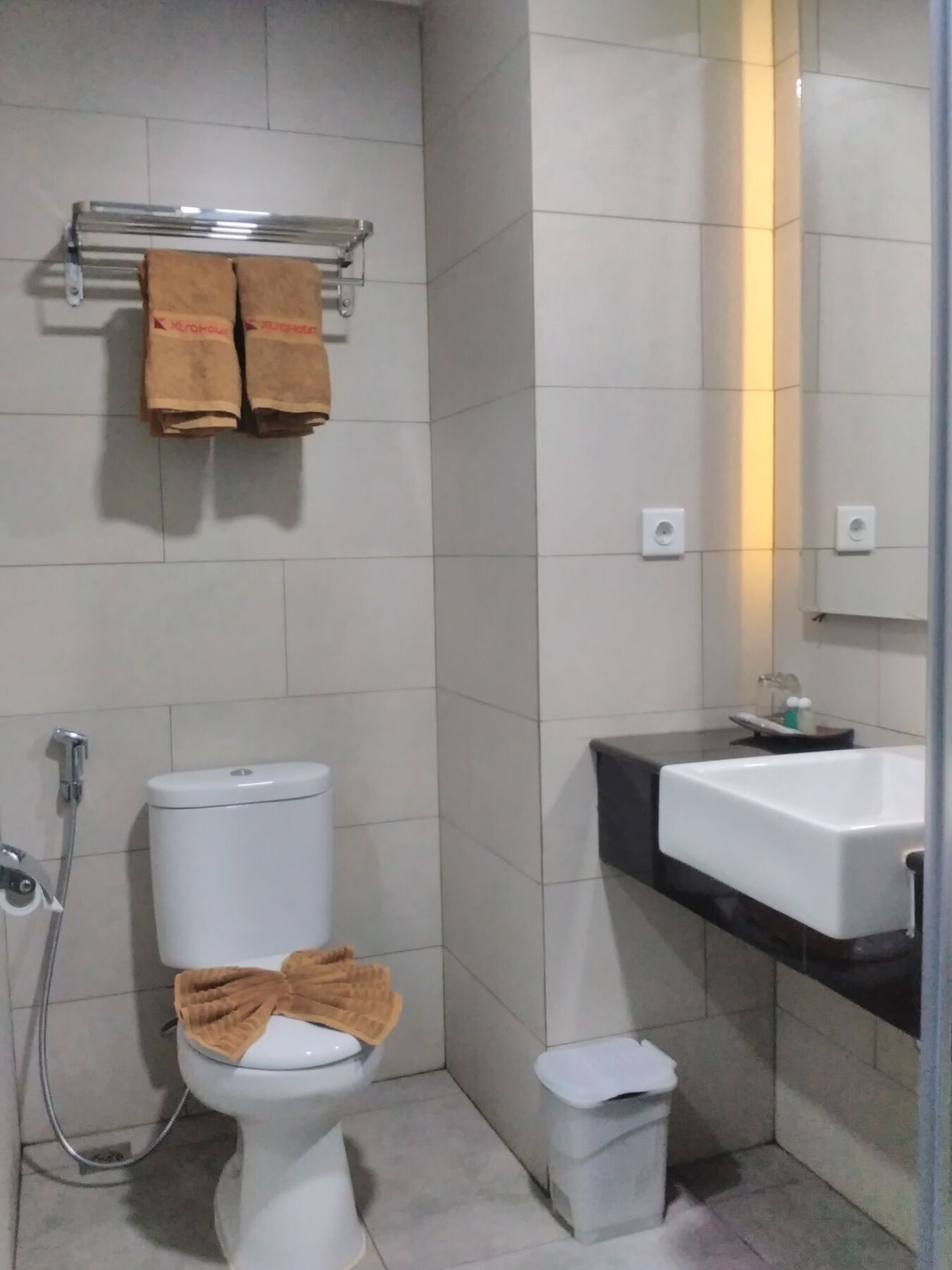 Xtra Hotel Bengkulu Extérieur photo