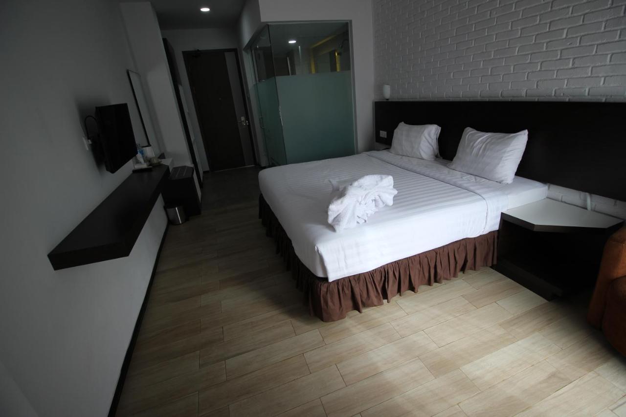 Xtra Hotel Bengkulu Extérieur photo